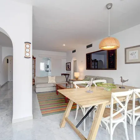 Spacious, Fresh And Fantastic Views *