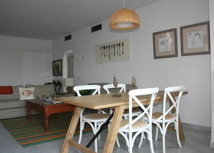 Lägenhet Spacious, Fresh And Fantastic Views