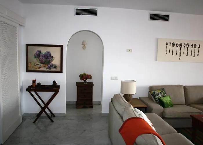 Spacious, Fresh And Fantastic Views Lägenhet Marbella