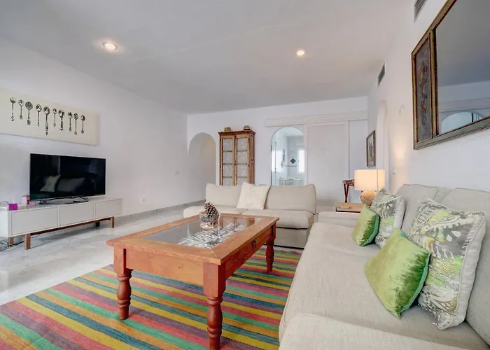 Spacious, Fresh And Fantastic Views Lägenhet *